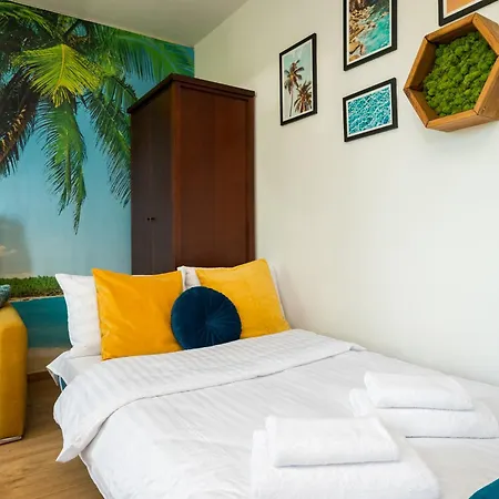 Apartamento Ziemowita Colorful By Bookinghost Varsóvia